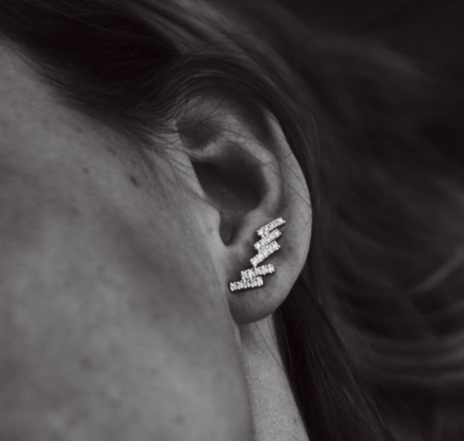 GOLD & ROSES PENDIENTES CRAWLER SKYLINE