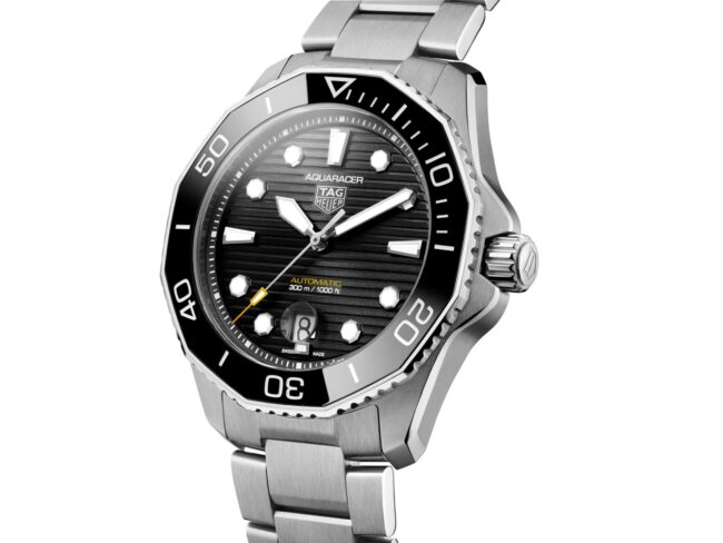 TAG HEUER AQUARACER PROFESSIONAL 300