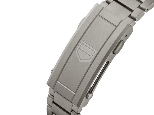 TAG HEUER AQUARACER PROFESSIONAL 300