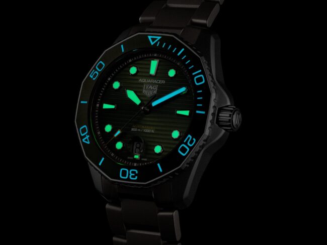 TAG HEUER AQUARACER PROFESSIONAL 300