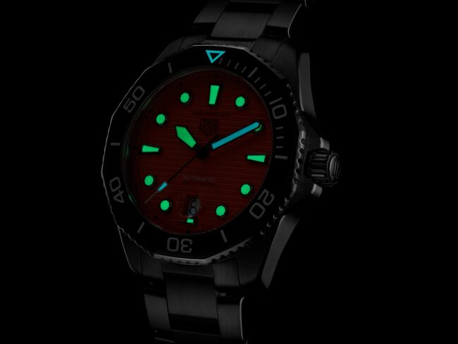 TAG HEUER AQUARACER PROFESSIONAL 300 ORANGE DIVER